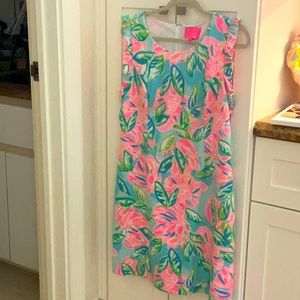 Lilly Pulitzer multi colour dress. Shell53% cotton 47%polyester